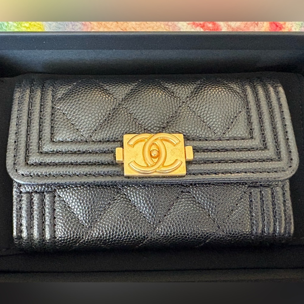 ❌ SOLD ❌ Chanel Quilted Boy Flap Card Holder